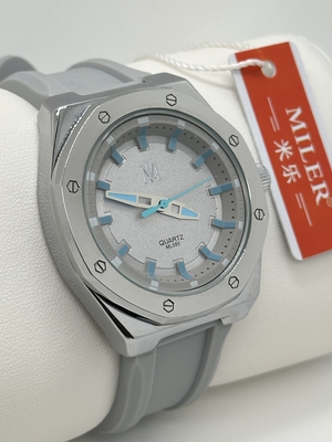 Classic Black Silicon Strap Watch Mens Watch With Elastic Band White Dial