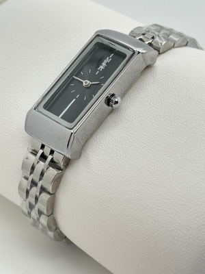 Men Women Latest Wrist Watches Design Miler Brand Quartz Watch from Guangzhou