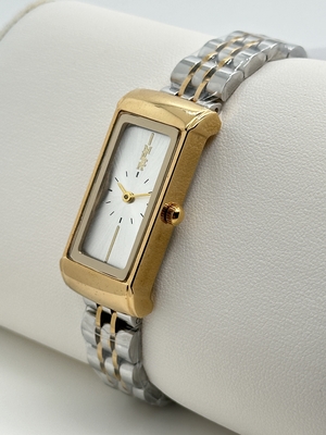 Hot Sale Quartz Watch Leather Strap Ladies Wrist Watches From GUANGZHOU
