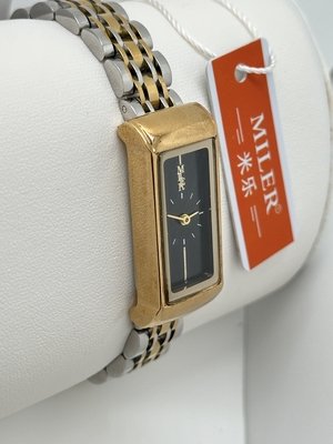 Factory in GUANGZHOU Hot Selling Man Watch Custom Logo for Promotion Stock Item