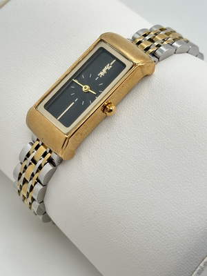 Factory in GUANGZHOU Hot Selling Man Watch Custom Logo for Promotion Stock Item