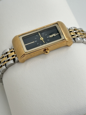 Factory in GUANGZHOU Hot Selling Man Watch Custom Logo for Promotion Stock Item