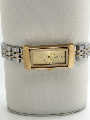 China Hot Selling Factory Quartz Lady Stainless Steel Strap Simple Watch