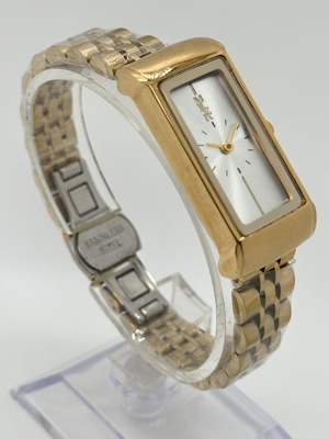 Custom Luxury Quartz Movement Wrist Watch Water Resistant Stylish Mens Watches