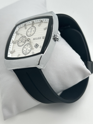Trendy Silicone Belt Quartz Wrist Watch Water Resistant Men's Fashion Wrist Watch