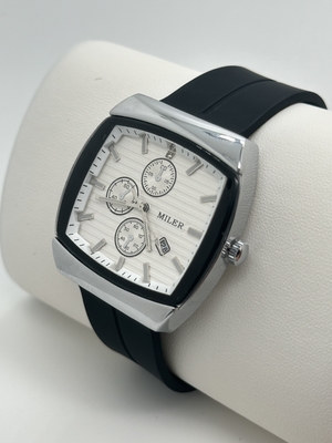 Comfortable Quartz Wrist Watch Luminous Sleek Design Quartz Timepiece