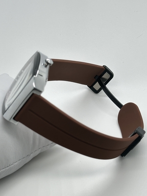 Customized Quartz Wrist Watch with Battery Performance Men s Fashion