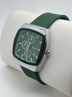 Guangdong Quartz Wrist Watch with Luminous Leather Strap for Men