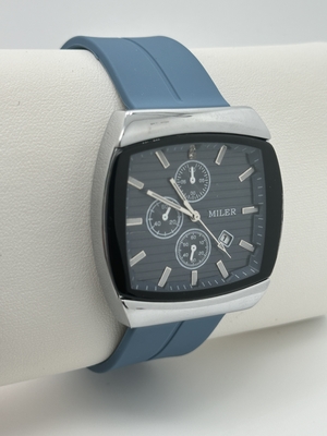 Professional Quartz Wrist Watch with Luminous Leather Strap for Business Professionals