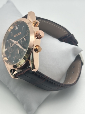 Durable Quartz Light Watch Stylish Women's Leather Wrist Watch