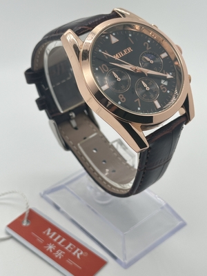 30m Waterproof Light Quartz Watch With Black Dial And Mineral Glass Surface