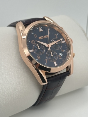 Stylish Black Dial Quartz Watch 30m Waterproof Mineral Glass Surface Material