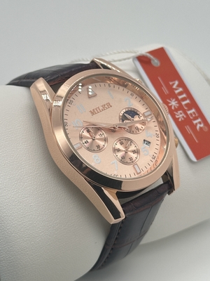 Durable Quartz Stainless Steel Quartz Watch With Luminous Hands Date Display Buckle Clasp