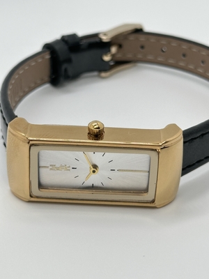 Custom Leather Strap Quartz Watch Personalized Engraved Trendy Luxury Watches