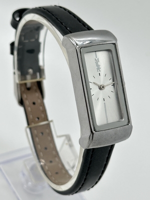 Modern Style Leather Band Quartz Wrist Watch with Water Resistant Feature
