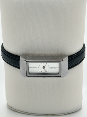 Unique Leather Strap Quartz Watch Personalized Leather Wristband Watch
