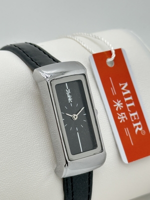 Modern Analog Leather Strap Quartz Watch Leather Band Quartz Wrist Watches