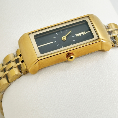 Luxury Waterproof Digital Watches Men And Woman Sports Quartz Watch Custom Logo