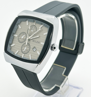 Customized Silicone Band Wrist Watches Minimalist Sport Quartz Watches