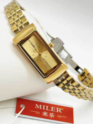 Casual Men Golden Color Wrist Watch Stainless Steel Quartz Wristwatch