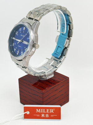 Ultimate Timepiece for Active and Fashionable Individuals Stainless Steel Strap Watch