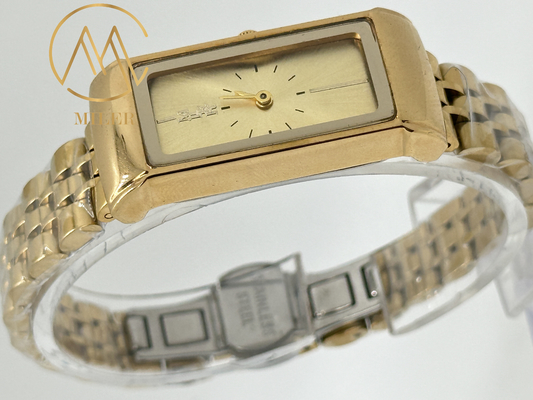 OEM Engraved Leather Strap Quartz Watch With Customized Packaging