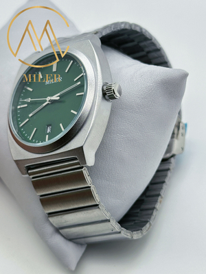 Water-Resistant  Quartz Watch For Men With Custom Logo And Digital Display