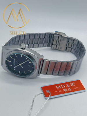 Water-Resistant  Quartz Watch For Men With Custom Logo And Digital Display