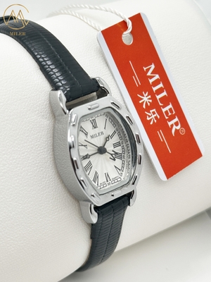 White Dial Analog Lady Quartz Watch Fashion Black Leather Band Watch