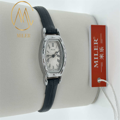 Timeless Elegance Leather Strap Quartz Watch Woman Watch