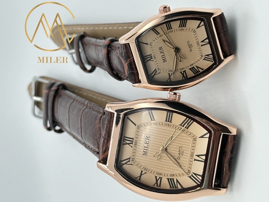 Fashionable and Simple Quartz Couple Watch Waterproof Wristwatch for Men and Women