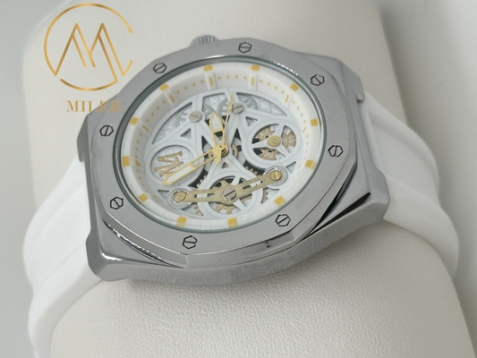 New Model Competitve Quartz Wristwatch Waterproof Gift Watches for Men and Women