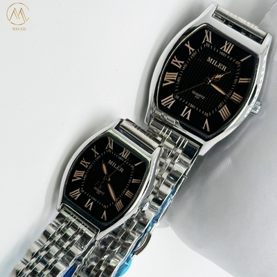 China Factory Hot Lover Luxury Business Stainless Steel Gold Classic Waterproof Couple Watch