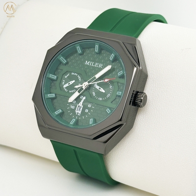 Men's Luxury Watch Waterproof Luminous Automatic Moon Date  Silicone Leisure Quartz Men's Watch