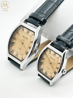 Analog Display Leather Stylish Wrist Watch For Men For Active Lifestyles