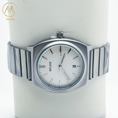 Aqua Resistant Quartz Stainless Steel Men Watch With Analog Display And Luminous Hands