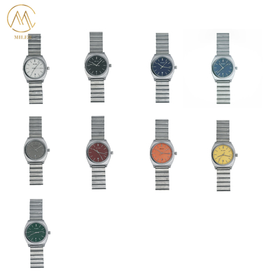 Aqua Resistant Quartz Stainless Steel Men Watch With Analog Display And Luminous Hands