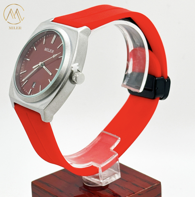 China Factory Outlet Bright Color Sporty Silicone Strap Watch With Buckle Clasp 30M Water Resistance