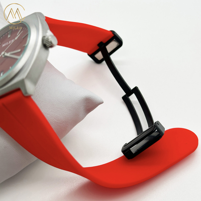 China Factory Outlet Bright Color Sporty Silicone Strap Watch With Buckle Clasp 30M Water Resistance