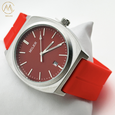 China Factory Outlet Bright Color Sporty Silicone Strap Watch With Buckle Clasp 30M Water Resistance