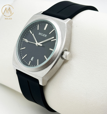 Wholesale Custom Logo Silicone Strap Watches With Buckle Clasp Water Resistant To 30 Meters
