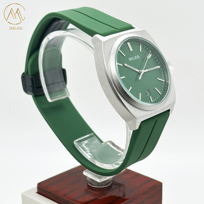 ODM Fashion Sport Minimalist Niche Silicon Strap Watch With Stainless Steel Case for Lady