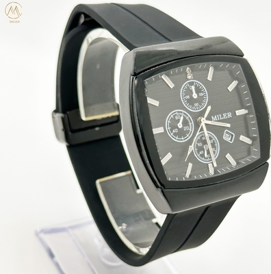 Factory Wholesale Silicone Quartz Wristwatches With Shock And Scratch Resistance