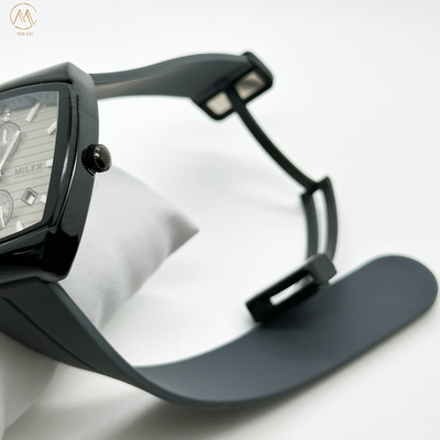 Fashion Style Business Men Quartz Wrist Watch With Silicone Strap