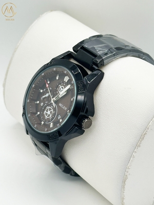 New Design Fashion Quartz Watch with Leather Wristband