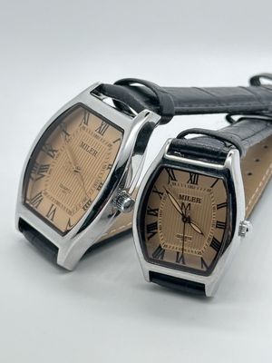 Waterproof Quartz Wrist Watch For Men And Women New Design Fashion Watch With Leather Wristband