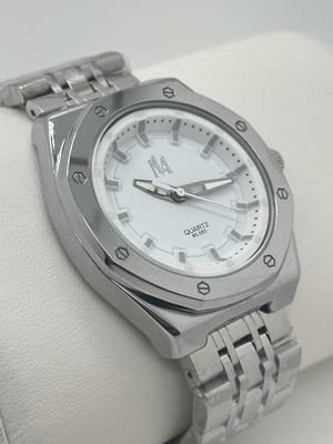 Men Watch Luxury Stainless Steel Quartz Wristwatch Birthday Anniversary Gift Watch