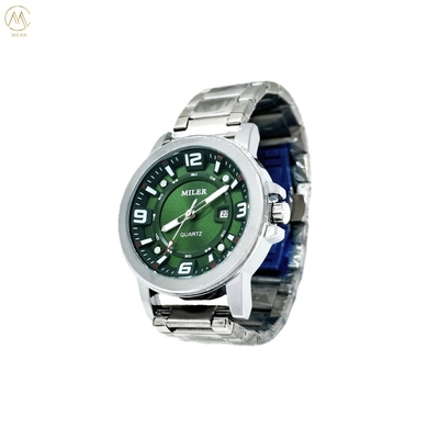 New Casual Sport Men  Luxury Waterproof Quartz Watch with Stainless Steel Band