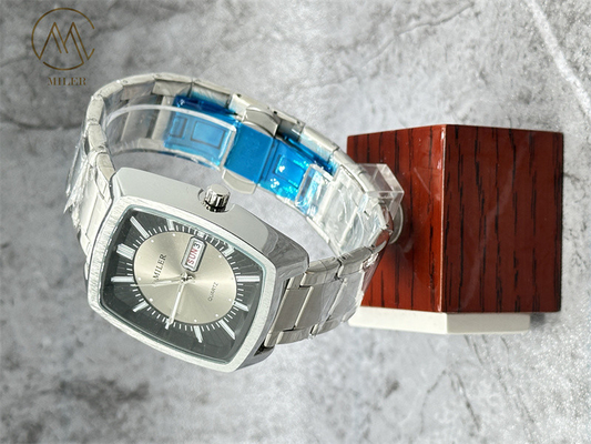 Business Quartz Design Wrist Classic Waterproof Watch for Men and Women Custom Watch Fashionable