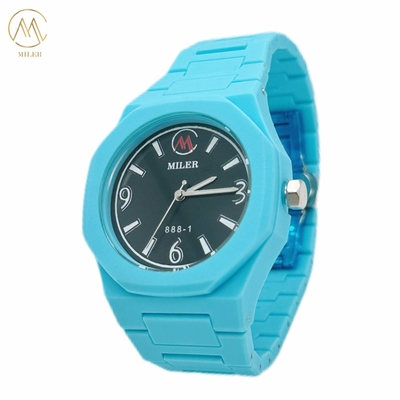 Customizable Unique Cartoon Resin Rubber Design China Quartz Movement Wristwatch
